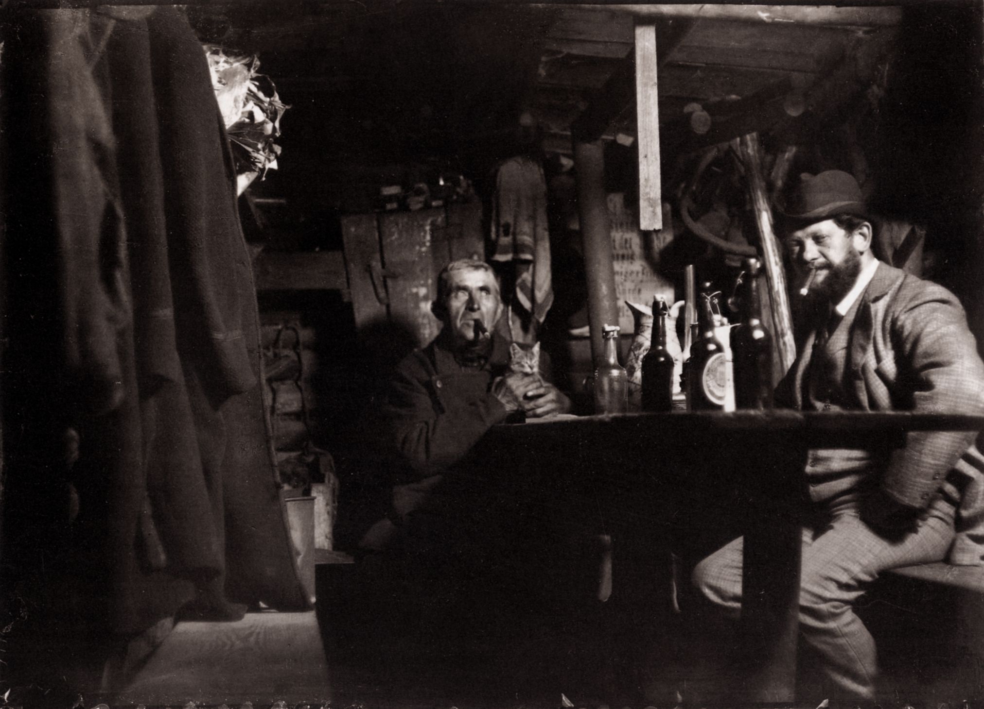 Работник гравийного карьера и Генрих Цилле, ок. 1900.jpg