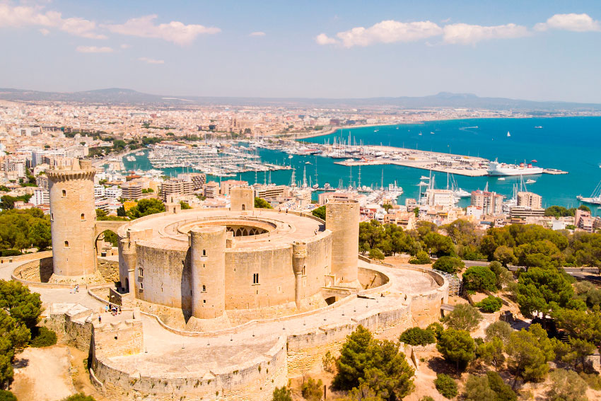 Bellver Castle. Overlooking the city of Mallorca, one of the few circular castles in Europe. Mallorca, Spain.jpg