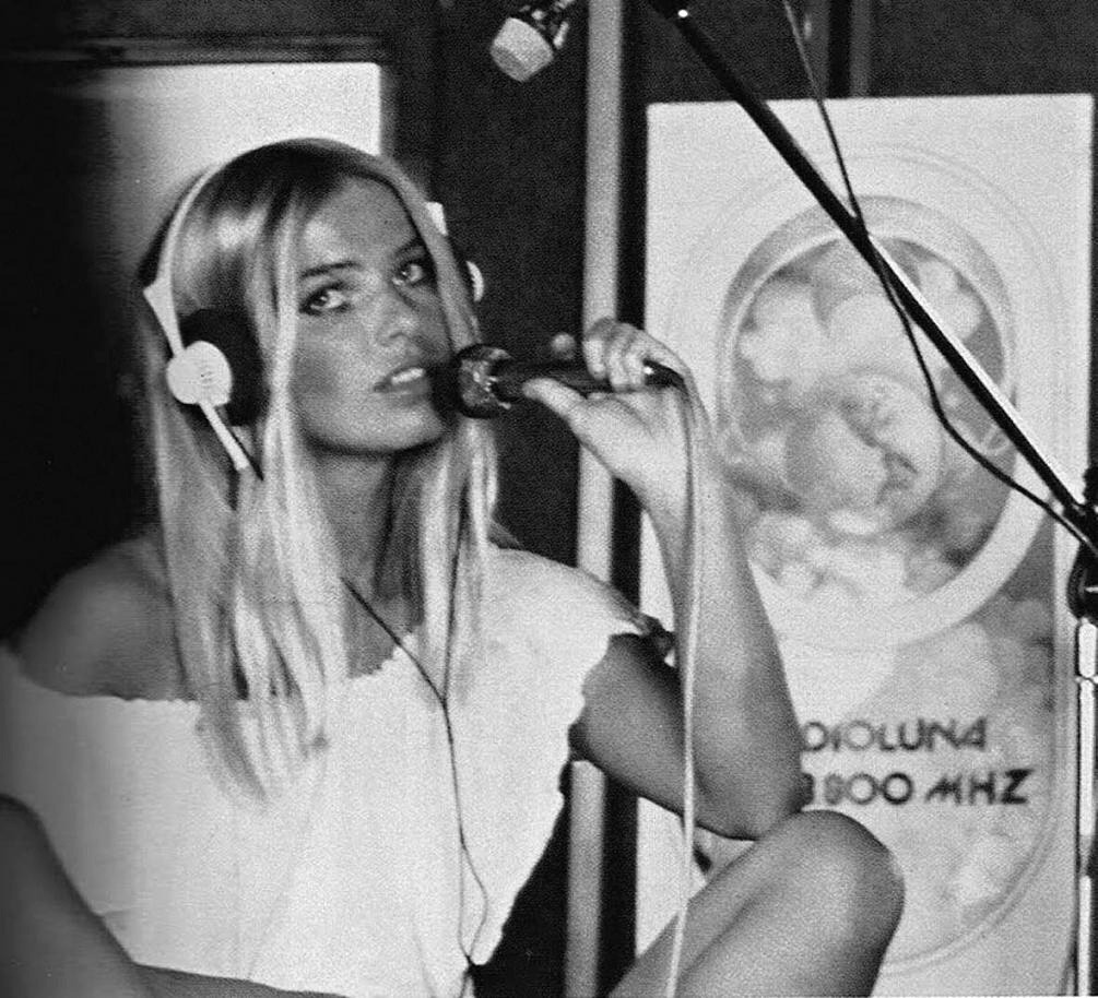 Cicciolina (Ilona Staller) à la radio Italienne, Circa 1970s.jpg