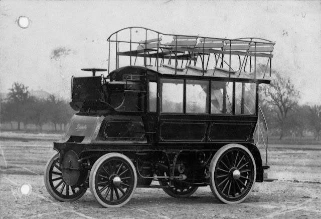 Daimler Bus. The First Motorized Postal and Coach Service in Germany, 1898.jpg
