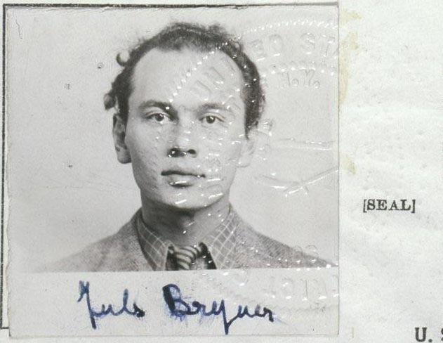 Hollywood actor Yul Brynner’s 1943 photo upon immigrating to the US from Russia.jpg