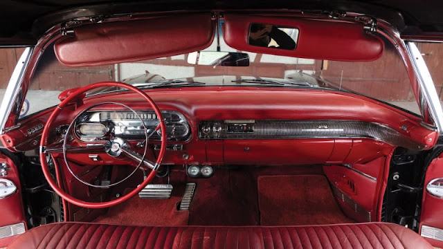 1958-cadillac-eldorado-biarritz-11.jpeg