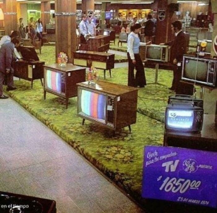 It's the 1970s... We are getting a new television. The selection is rather extensive.jpg