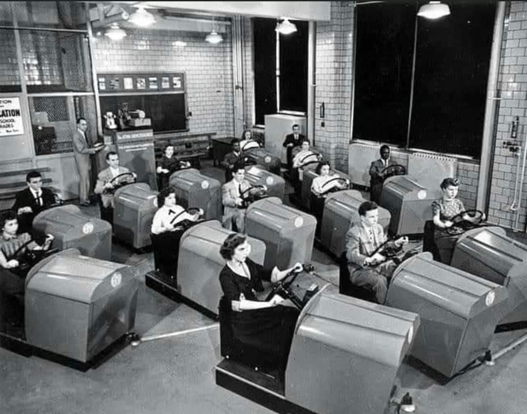Driver education class, 1945.jpg