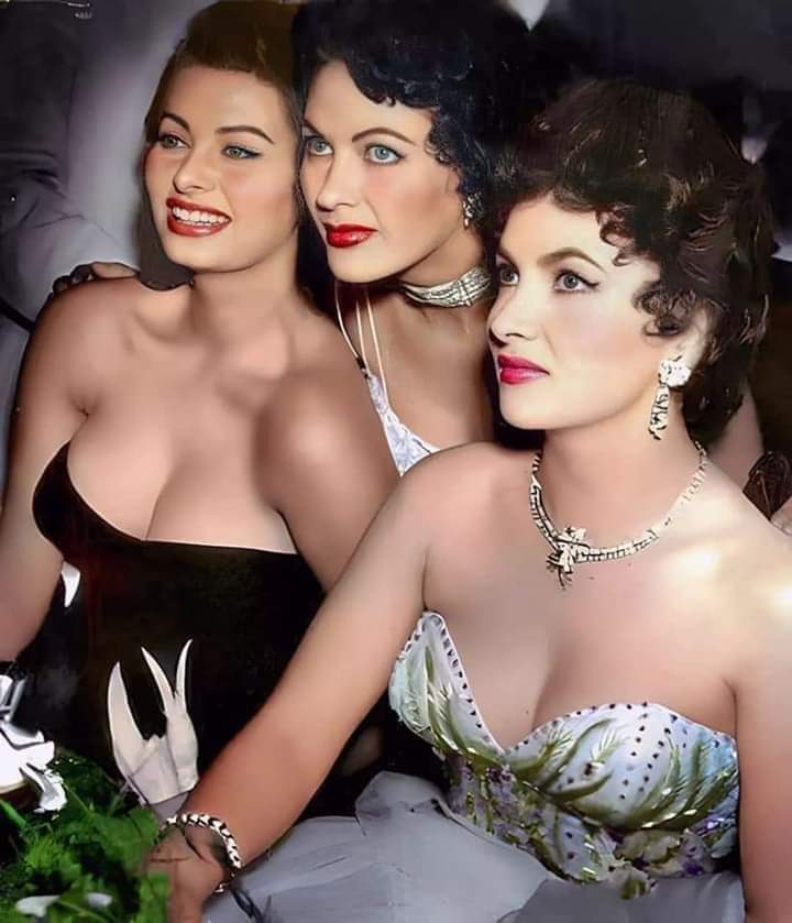 Sophia Loren, Yvonne De Carlo and Gina Lollobrigida at the Berlin film Festival 1954.jpg