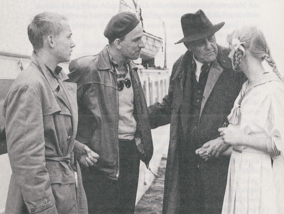 Экман, Ингмар Бергман, Виктор Шёстрём, Лана Бергман на съёмках фильма «Земляничная поляна», 1957.jpg