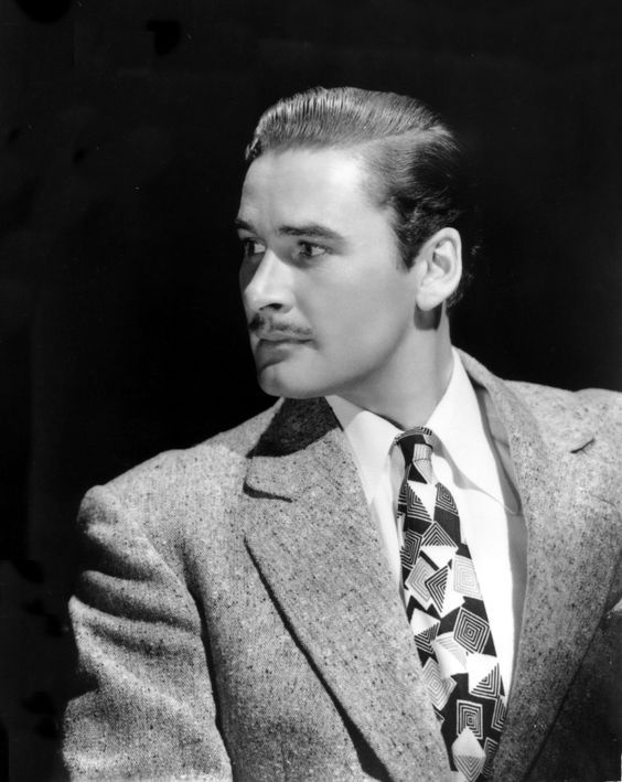 early 40s Errol Flynn.jpg