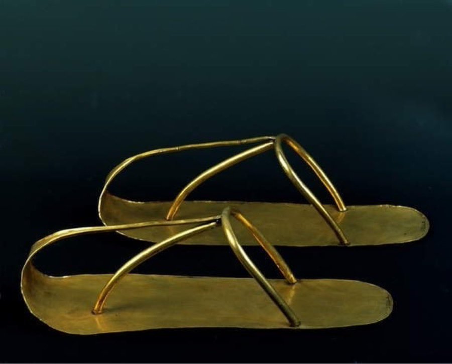 Gold sandals found on the mummified body of the king Shoshenq II, from Tanis.jpg