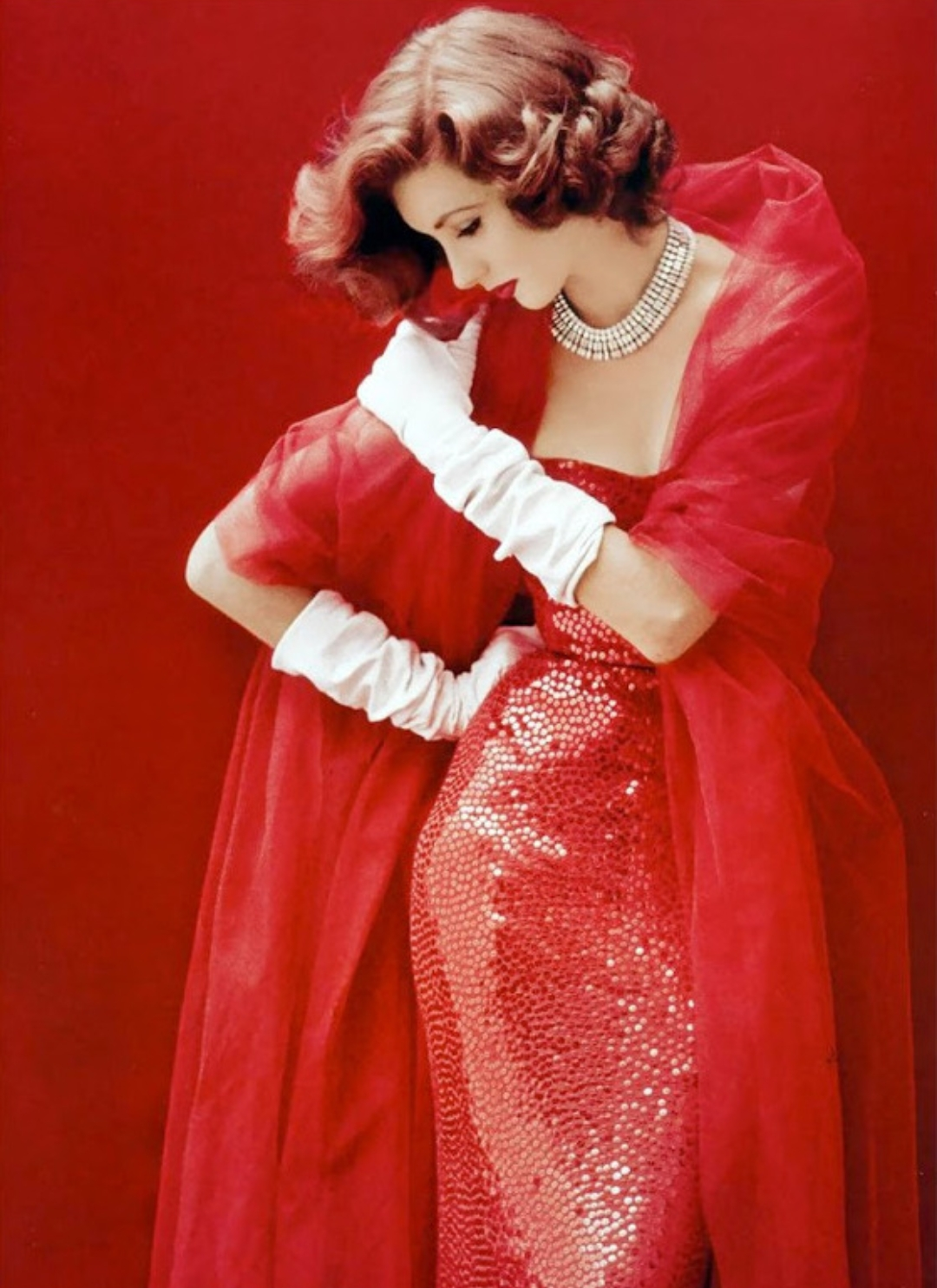 Suzy Parker in 1952.png