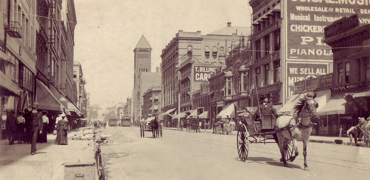 Photo taken by my great Uncle Harry of Broadway St in Los Angeles - 1897.png