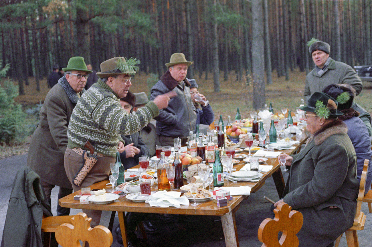 Охотничьи рассказы. Фото Мусаэльян Владимир, 1978.jpg