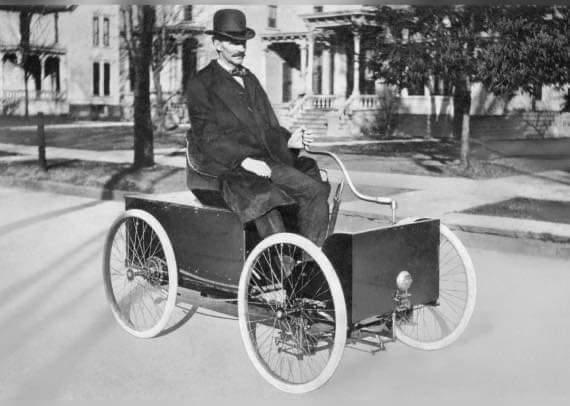 Henry Ford in the first car he ever built, 1896.jpeg