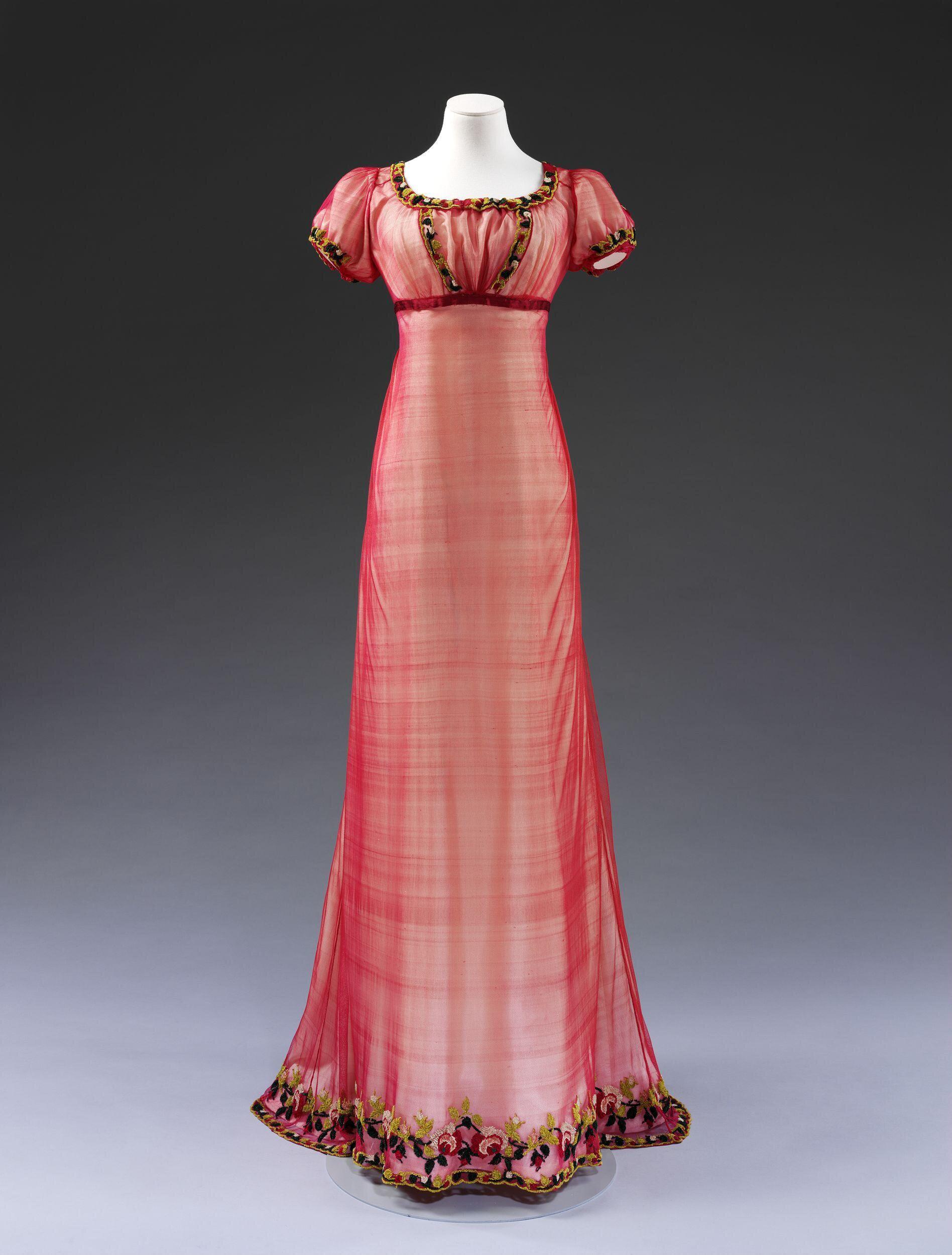 Evening dress, England, 1810.jpeg