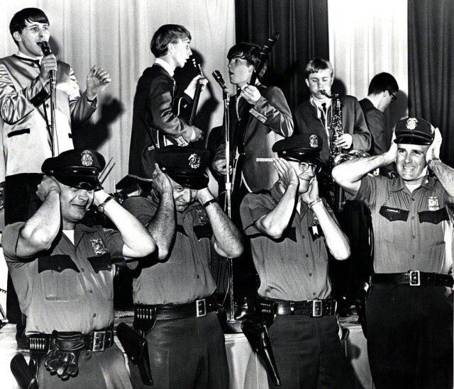 Youth Rock Festival in Portland, Oregon, 1965.jpeg