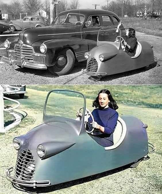 1944 Brogan Doodlebug, 10HP. The Doodlebug could achieve a top speed of 45 MPH and travel nearly 70 miles on 1 gallon of gas.jpeg