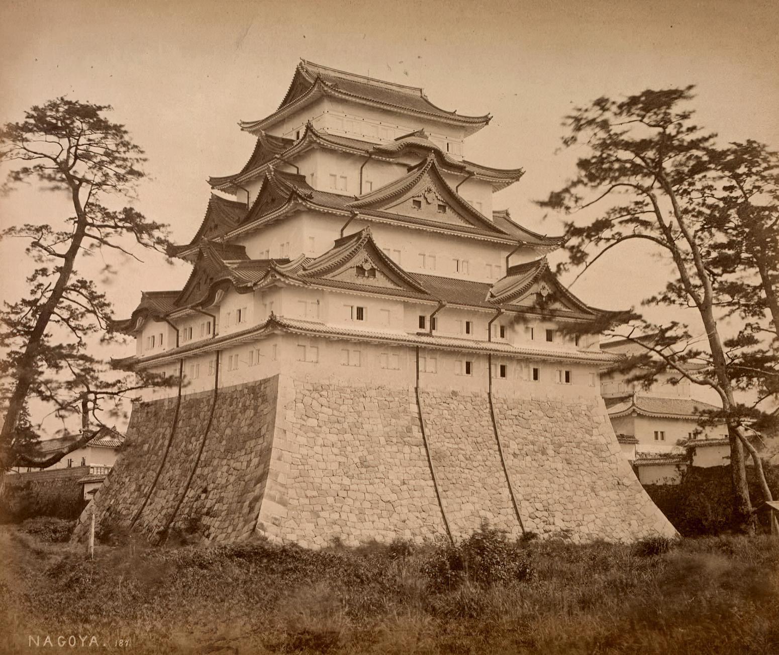 Original photograph of Nagoya Castle’s tenshu (keep), taken in 1877. Destroyed by US American air raids in WWII. Japan, Edo Peace, made in 1612 with later repairs.jpeg