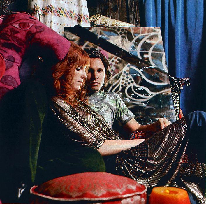 Jim Morrison and Pamela Courson at Pamela's Boutique Themis in 1970.jpeg
