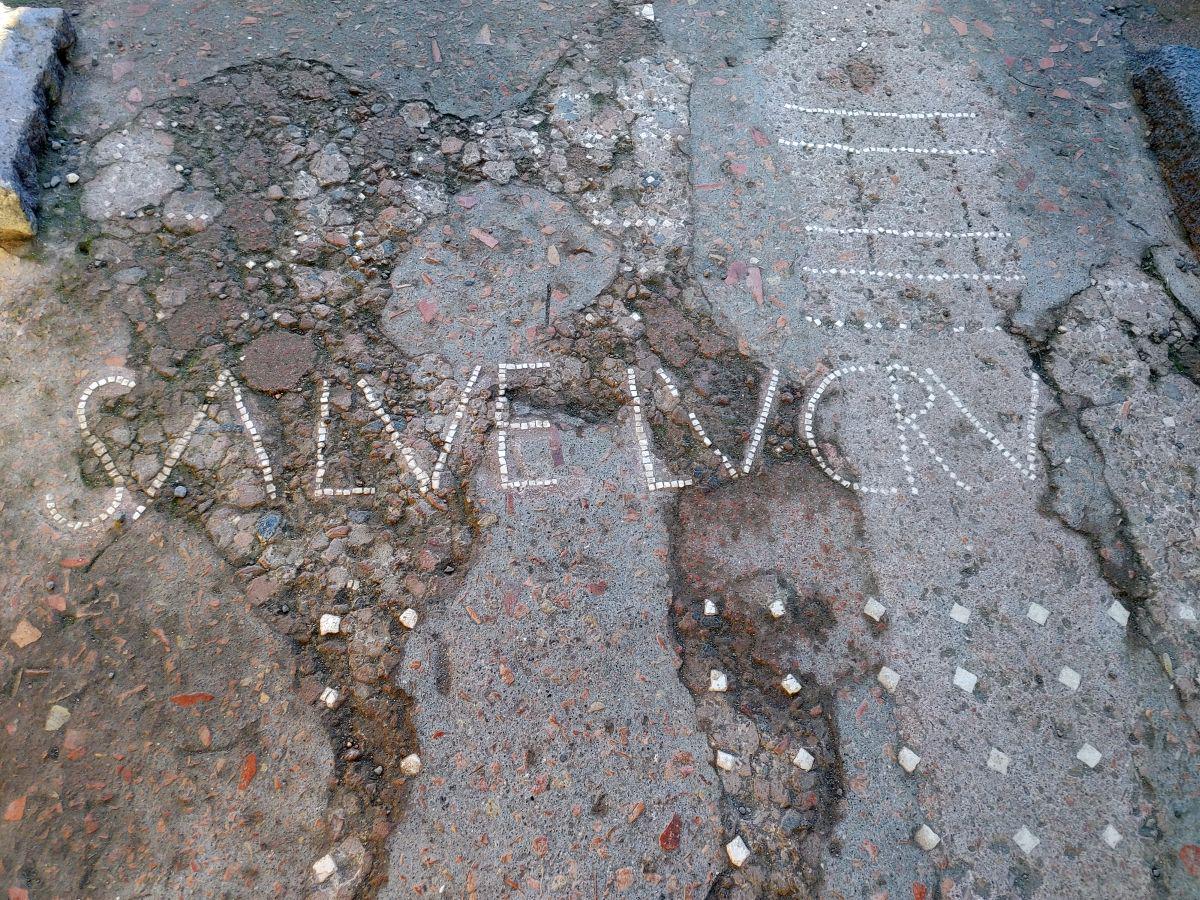 One of the Roman houses from the 1st century BCE in Pompeii had inscription on the floor in the entrance – SALVE LUCRU, i.e. Welcome, money..jpeg