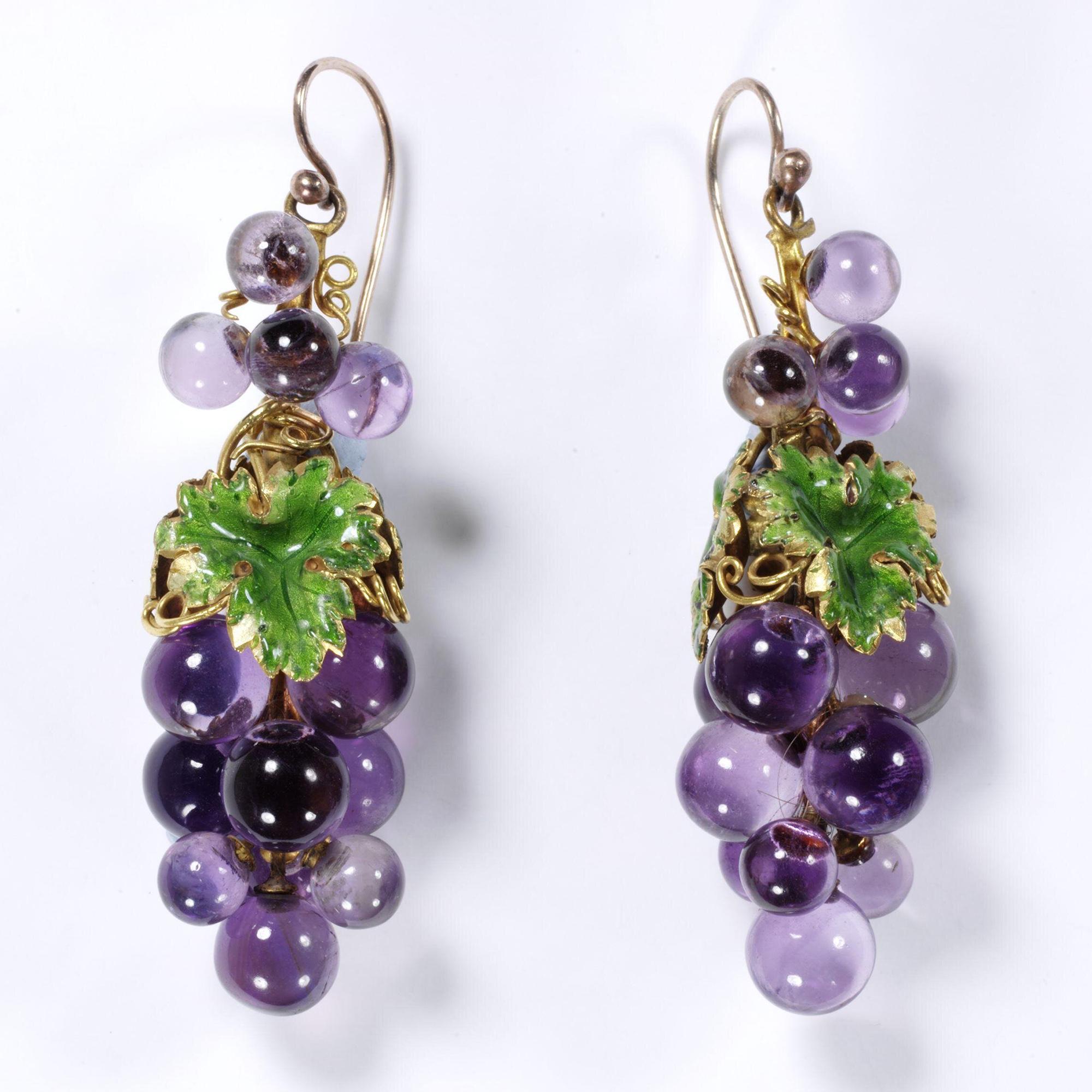 Amethyst earrings shaped like grapes. France, 1840-1851.jpeg