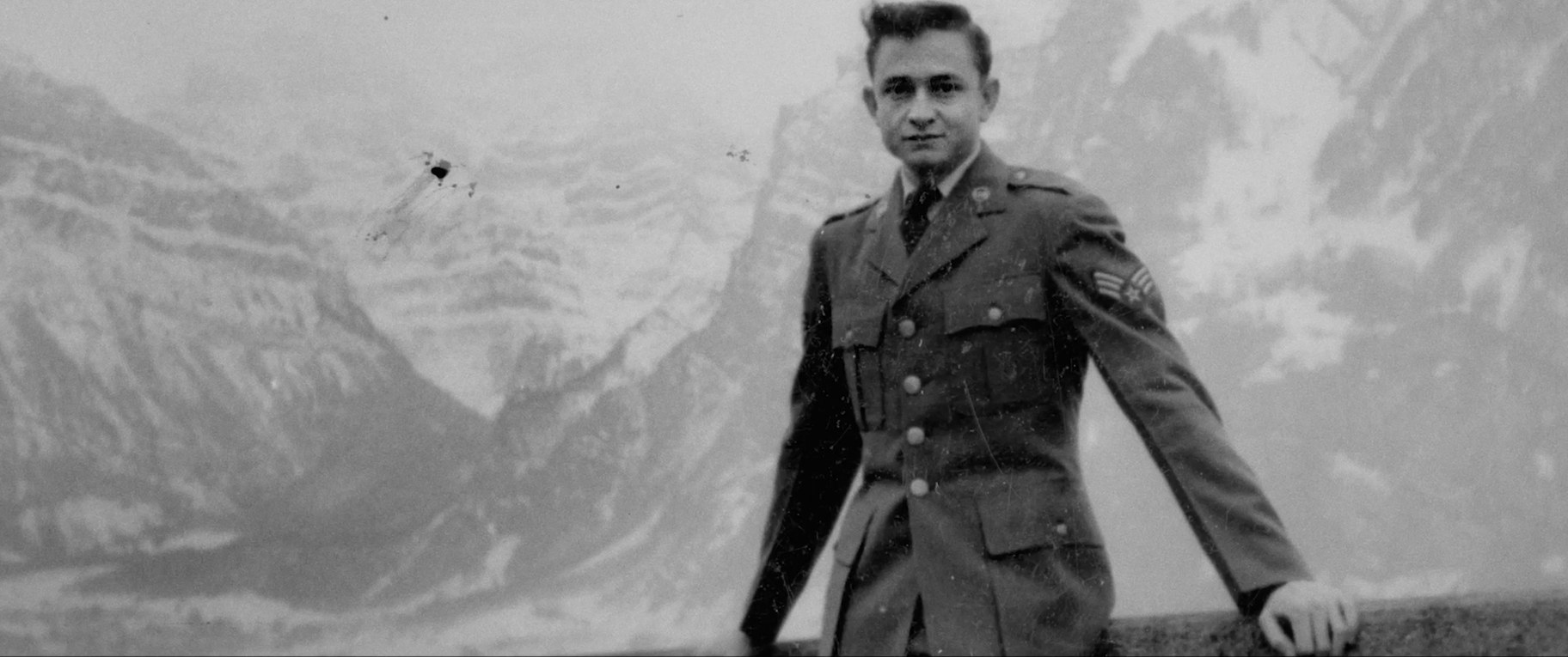 Johhy Cash at Airforce service (1950-1954). He was the first to pick up news of Stalin’s death.jpeg