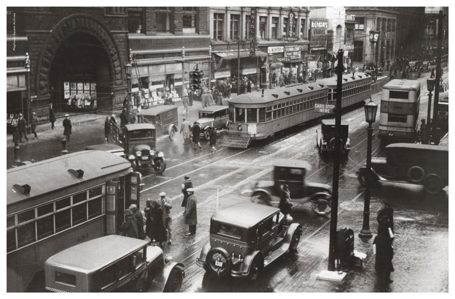 East 4th & Euclid Avenue, Cleveland Ohio c. 1928.jpeg