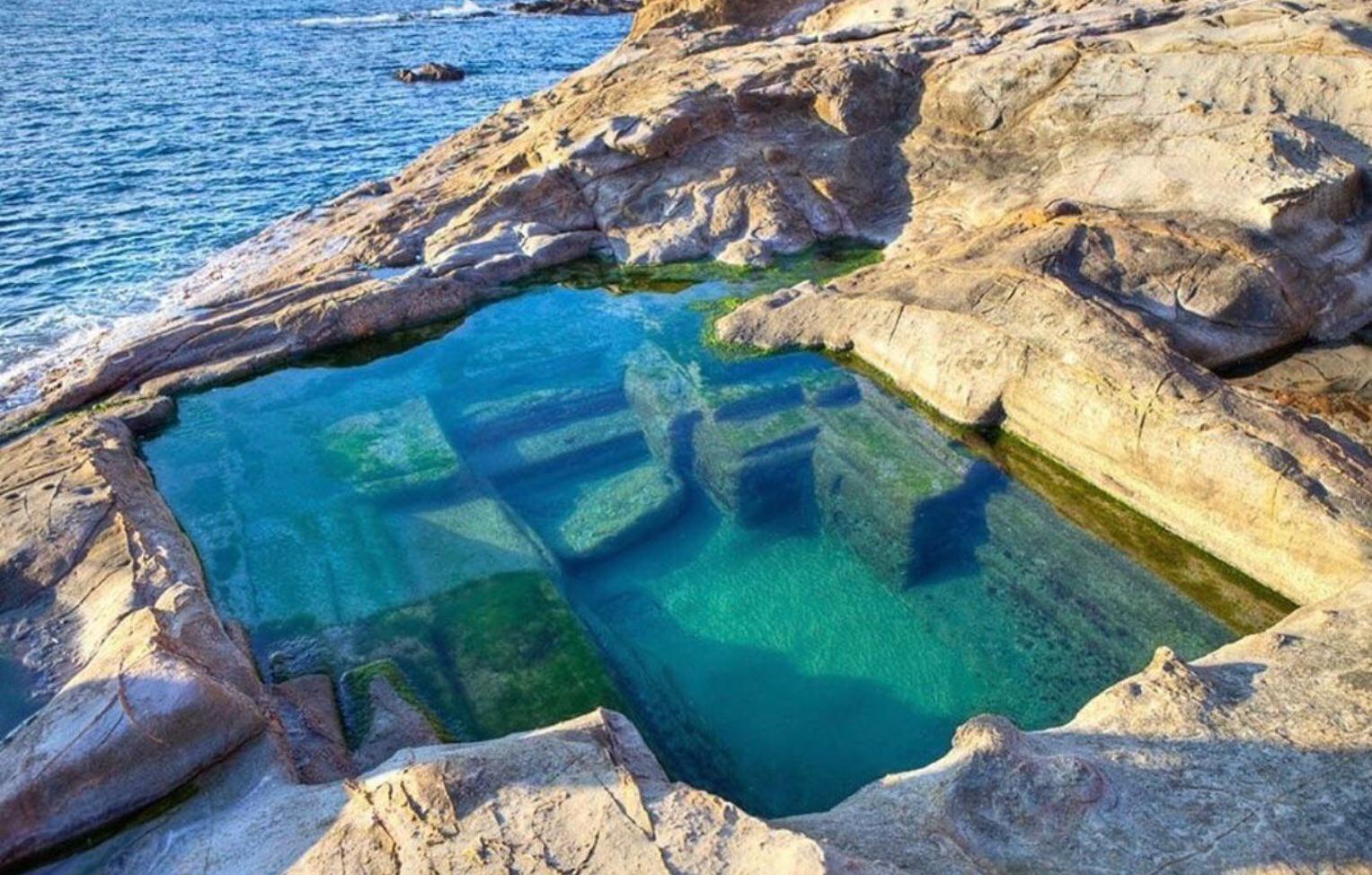 The Roman sea pools of Cala Furia, near Livorno in Italy.jpeg
