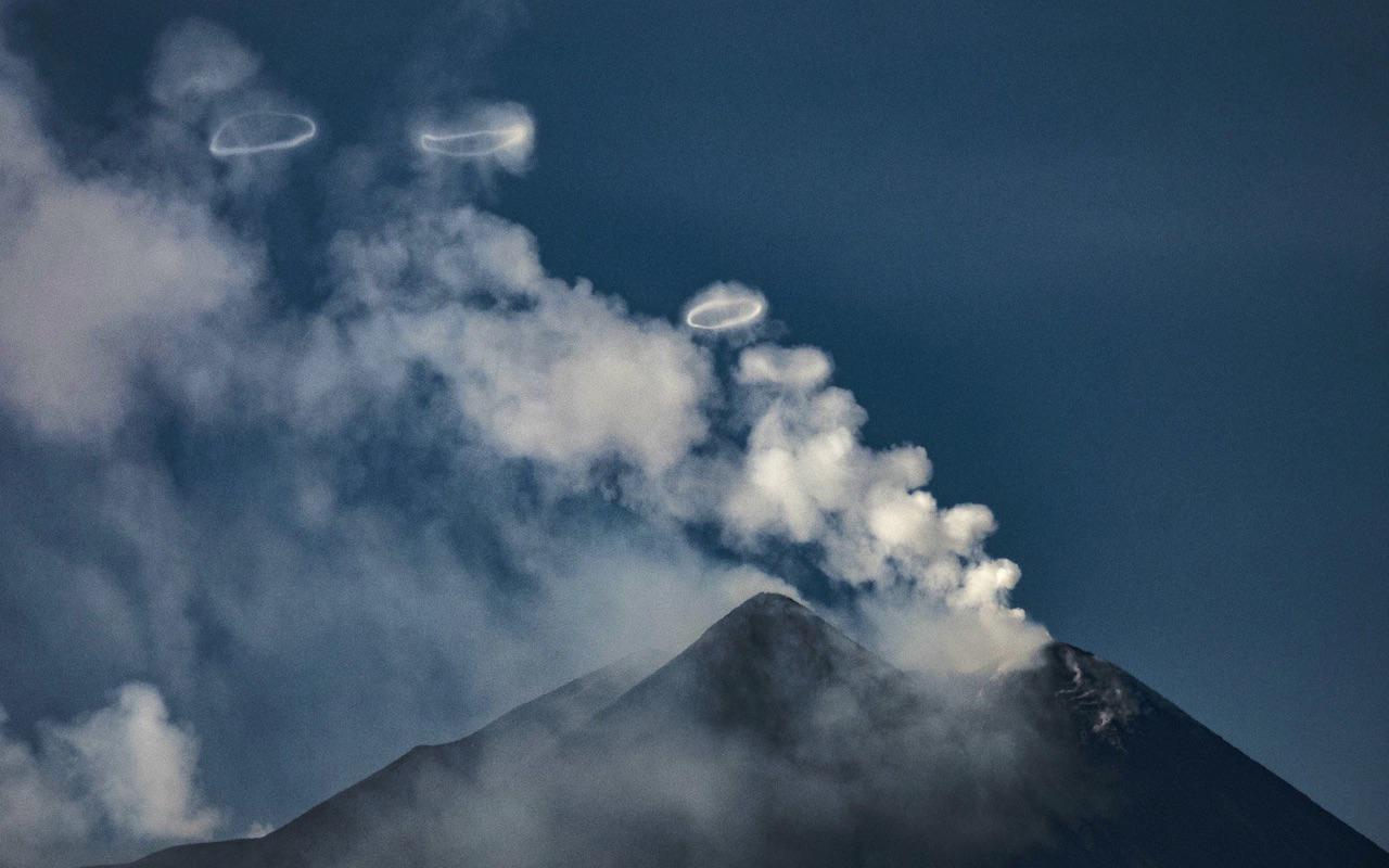 Volcano Mount Etna is emitting hundreds, and perhaps thousands, of smoke rings.jpeg