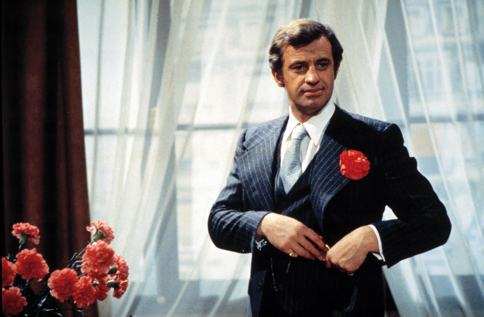 Jean Paul Belmondo dans Stavisky, 1974.jpg