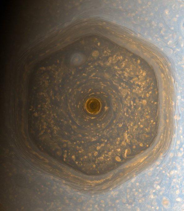 A hexagonal storm with a diameter of 25 thousand km rages at the north pole of Saturn.jpeg