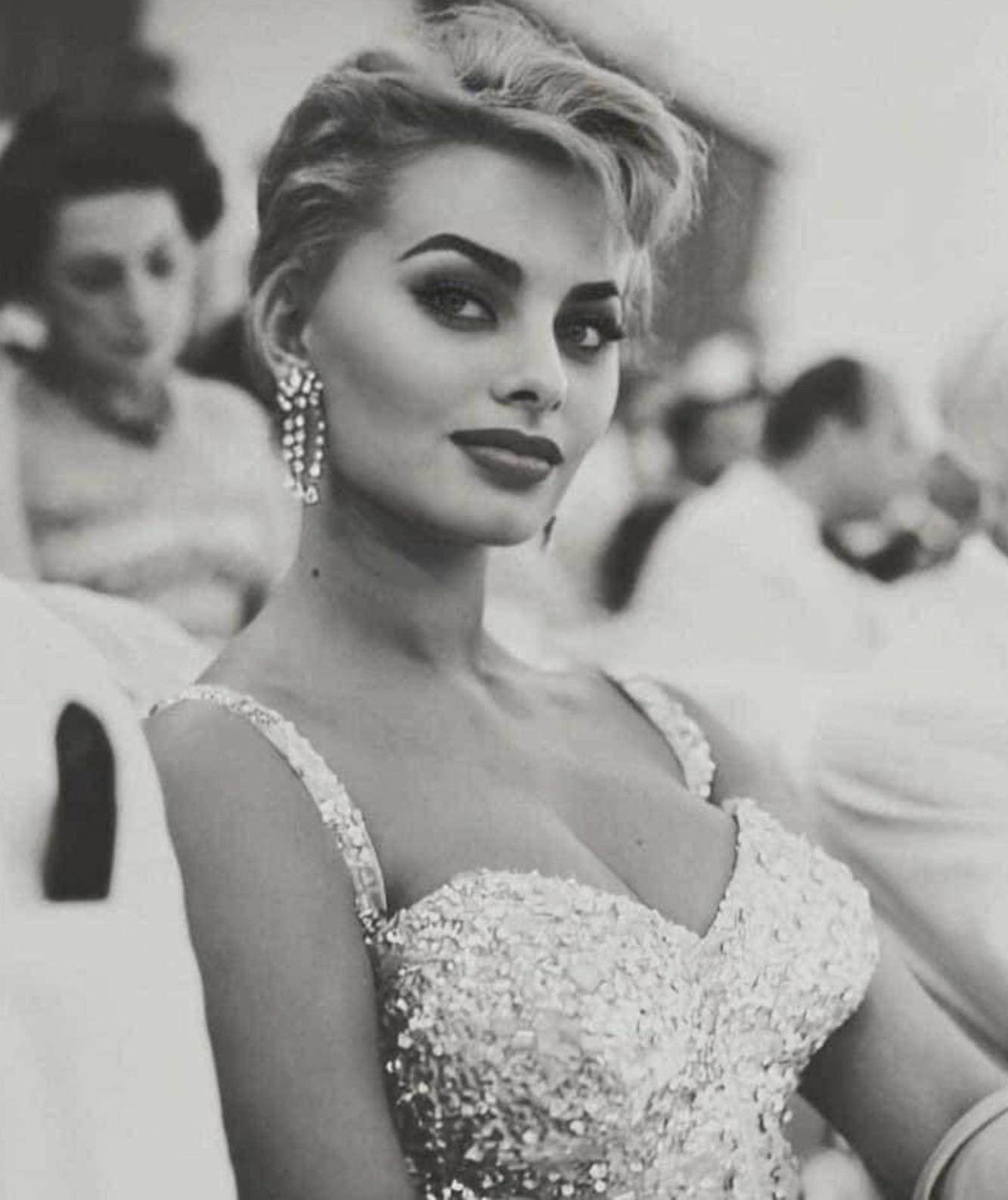 Sophia Loren 1955.jpeg