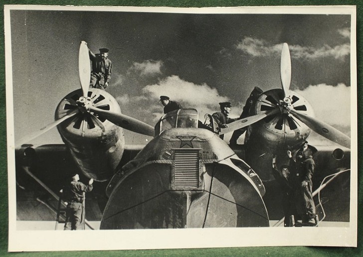 Гидросамолет Consolidated PBY Catalina. Летающая лодка и амфибия, в 1938–1940 годах 27 таких самолетов были выпущены в Таганроге.jpg
