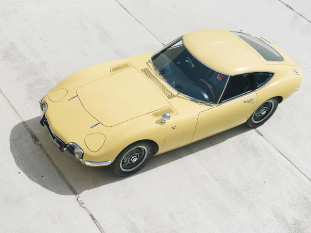 1968-toyota-2000gt-5.jpg