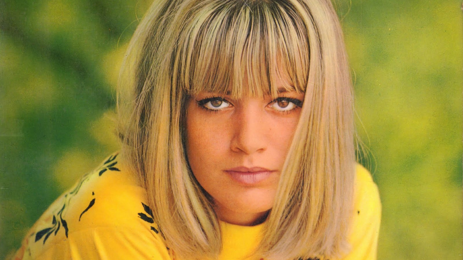 Catherine Spaak, una vita da diva.jpg
