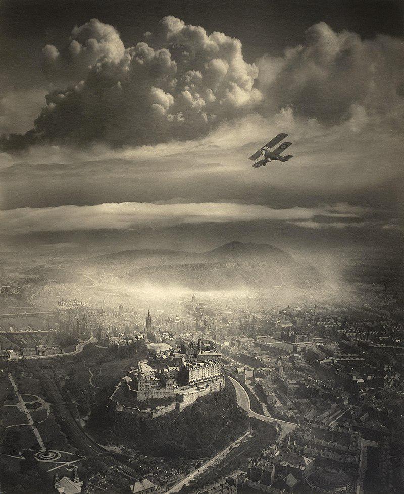 Aerial View of Edinburgh by Alfred George Buckham, c. 1920.jpeg