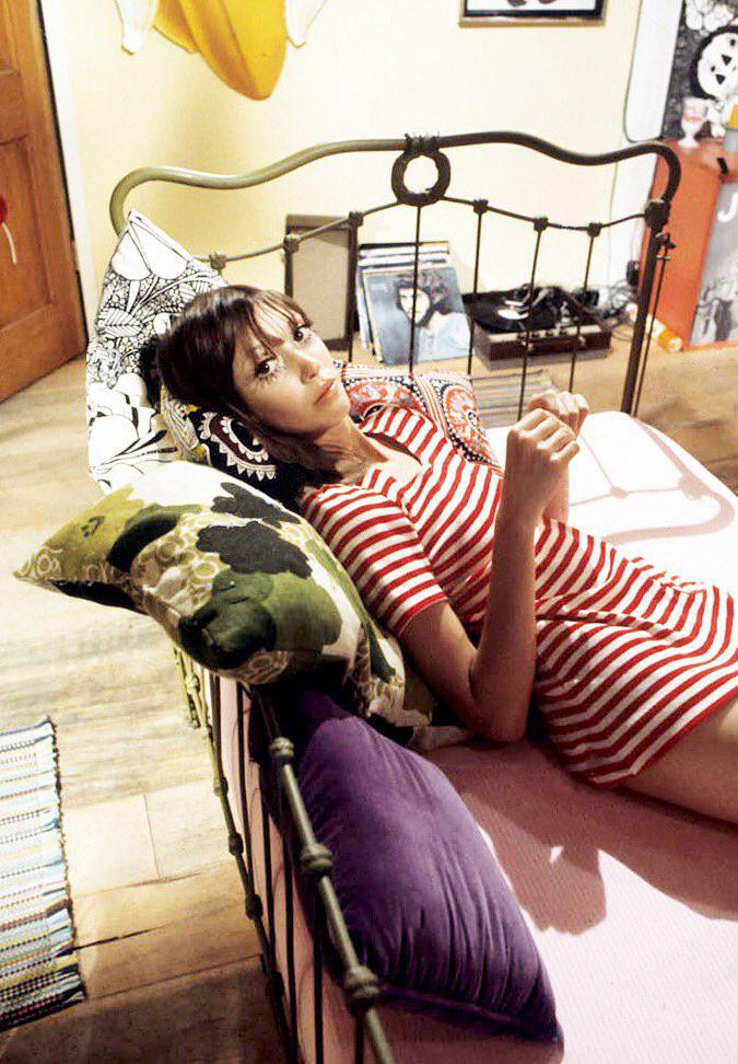 Shelley Duvall BTS in Brewster McCloud, 1970.jpeg