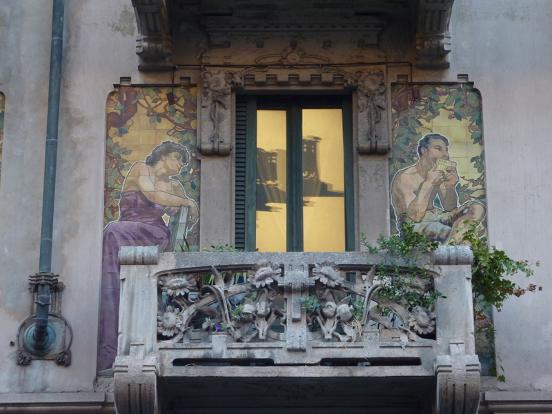 Milan, Via Malpighi 3, corner Via Sirtori.jpg