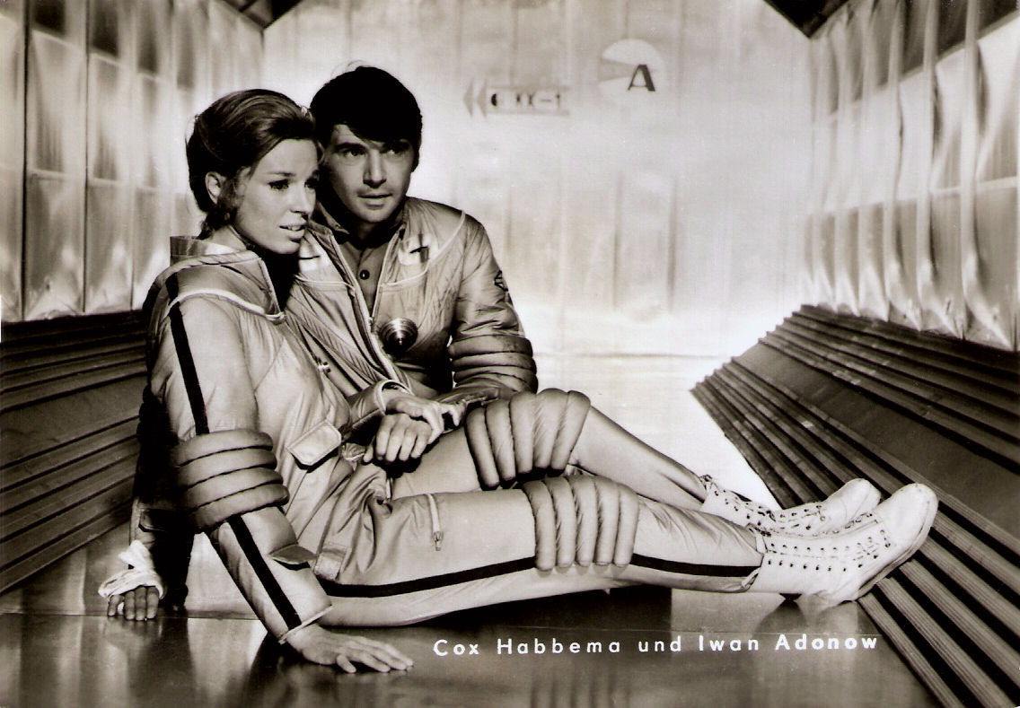 Cox Habbema and Ivan Adonov in Eolomea (1971).jpg