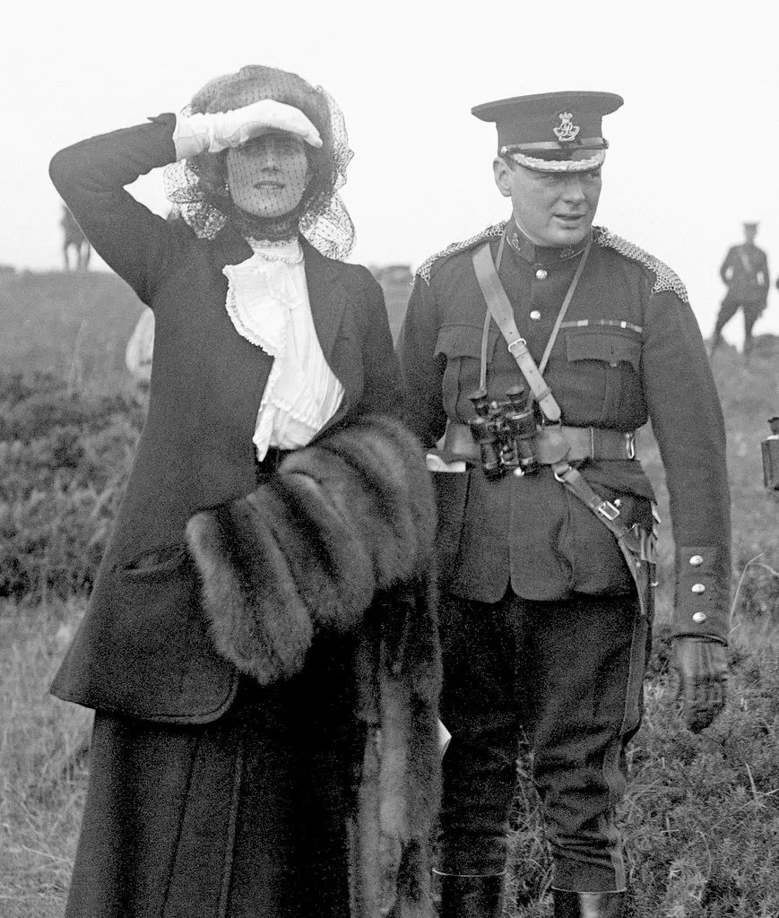 The Churchills at Aldershot in 1910.jpg
