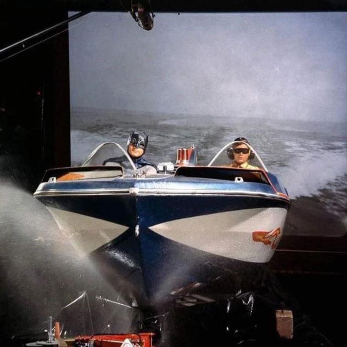 This is how the special effects for Batman movies were created in 1960.jpeg