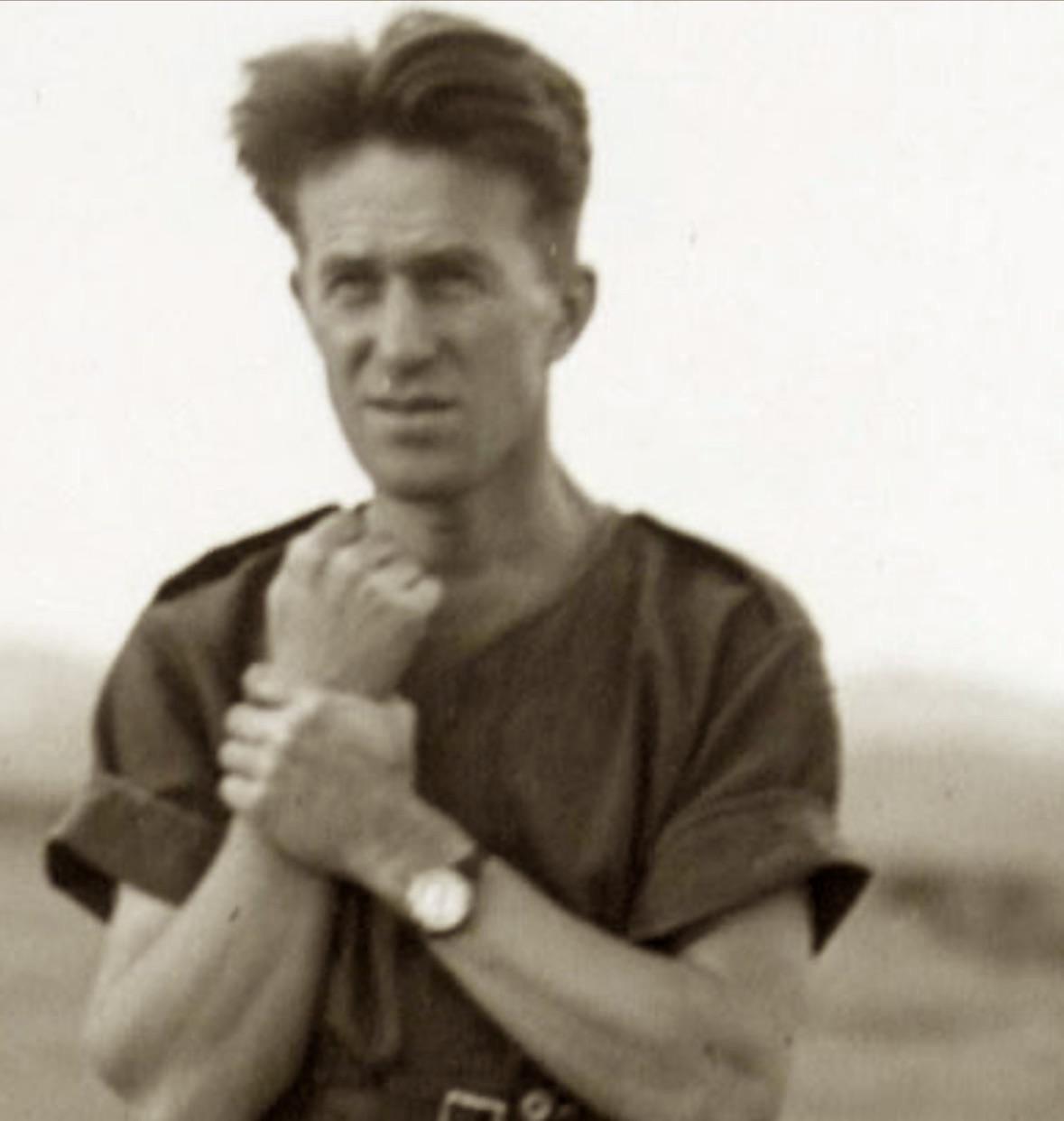 T.E. Lawrence, aka Lawrence of Arabia. Archaeologist, soldier, diplomat, and writer. (1926).jpeg