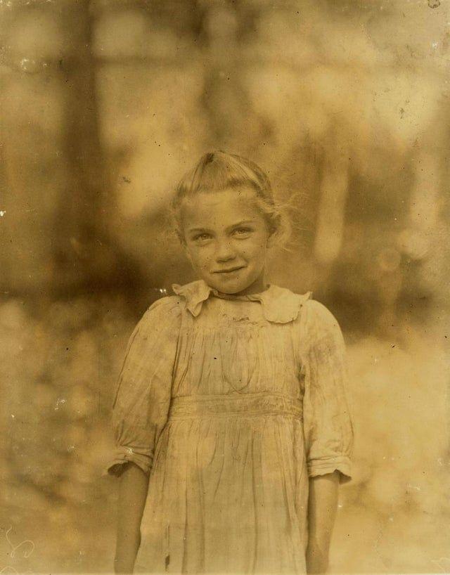 Rosie Dorothy Berdych, a 7 year old oyster shucker, Bluffton, South Carolina 1913.jpeg