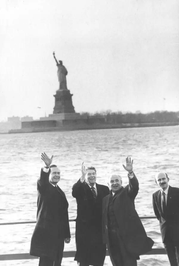 Prez Ronald Reagan & to be President George Bush,with the Soviet chief Mikhail Gorbachev. Circa 1988.jpeg