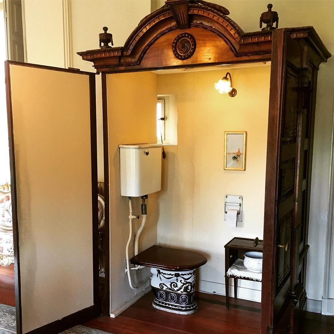 The personal toilet of Kaiser Wilhelm II, at his home in exile, Huis Doorn, in the Netherlands. c.1920s.jpeg