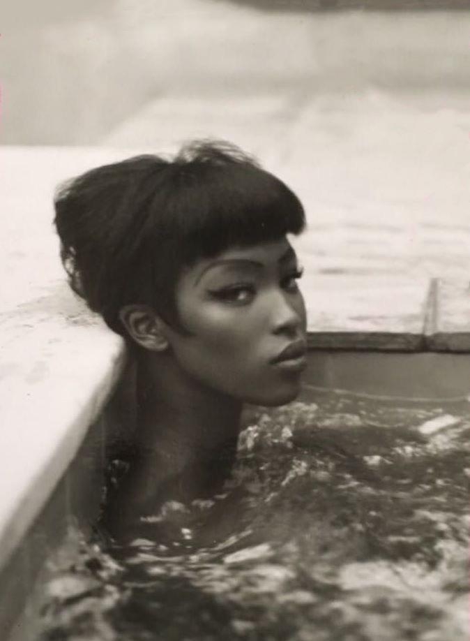 Naomi Campbell, 1989.jpeg