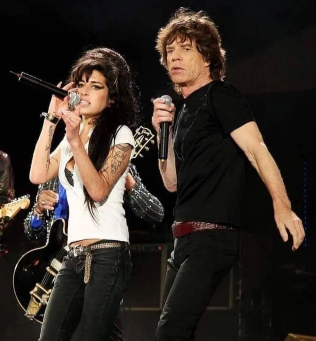 Amy Winehouse and Mick Jagger, Isle of Wight Festival, 2007.jpeg
