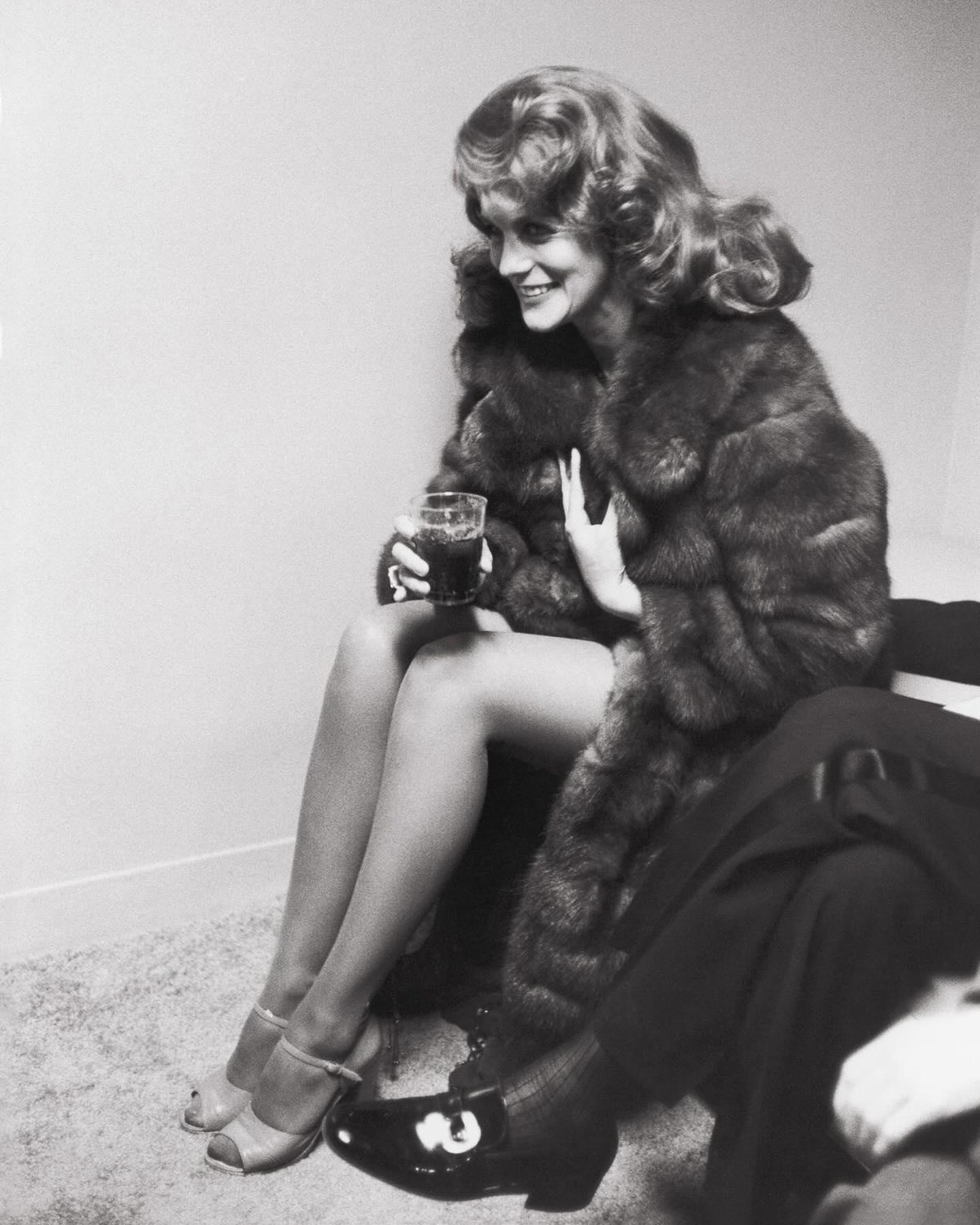 Ann-Margret at New York’s Astor Theatre for the Grammy Awards, 1975. Photo by Oscar Abolafia.jpeg
