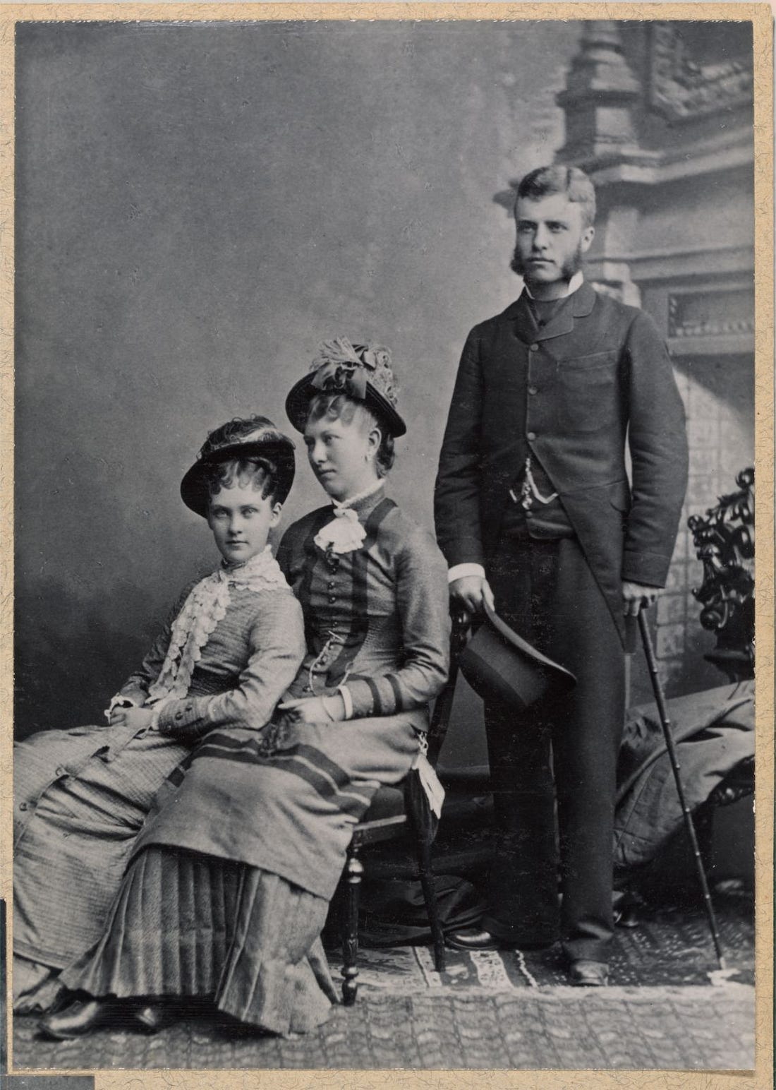 Alice Hathaway Lee (the Roosevelt's wife after 1880), her cousin Rose Saltonstall, and Teddy Roosevelt.jpg