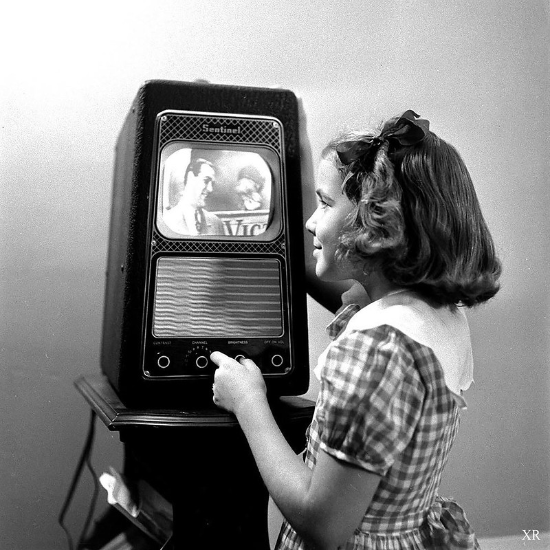 1948 ... 'portable' = 31 lbs.jpg