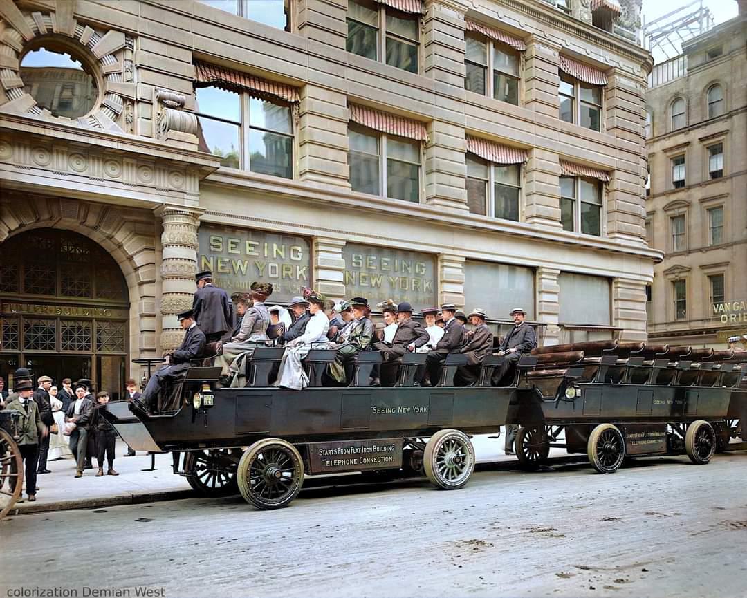 New York City, Seeing New York electric bus. Circa 1904. Detroit.jpeg