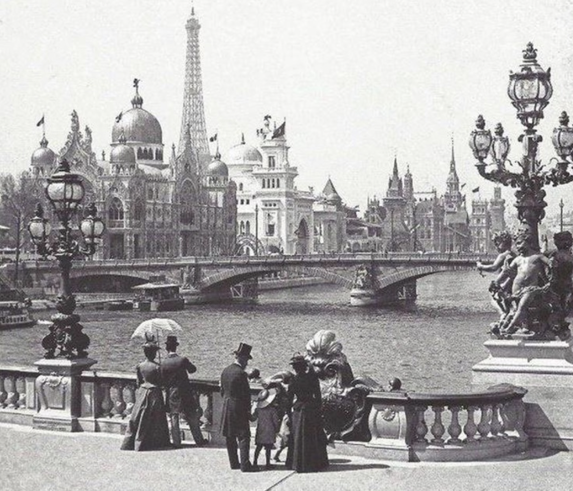 Paris, 1890.png